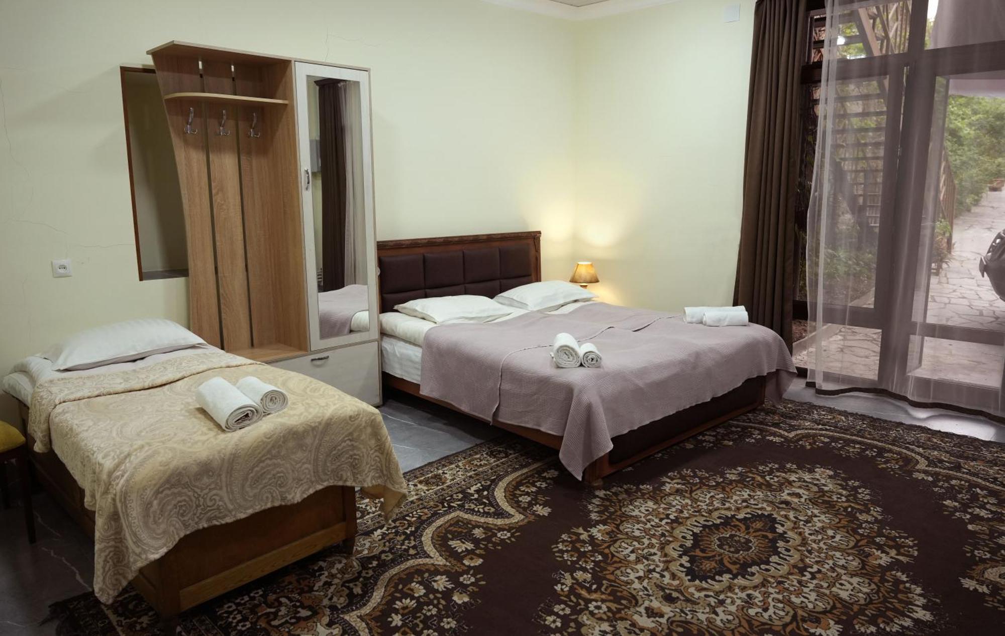 Iris B&B In Debed Canyon Alaverdi Eksteriør bilde