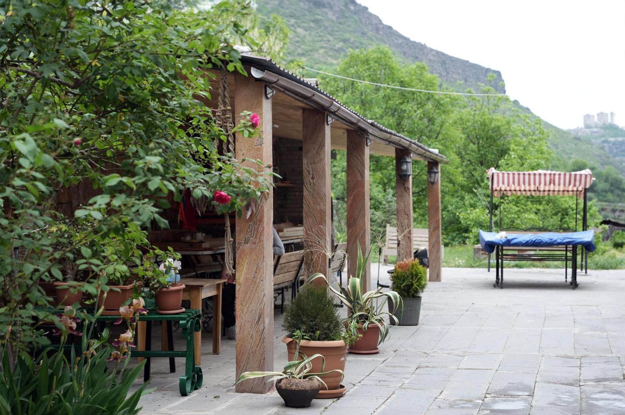 Iris B&B In Debed Canyon Alaverdi Eksteriør bilde