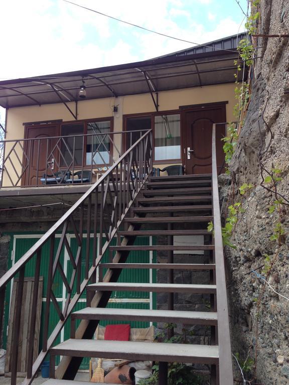 Iris B&B In Debed Canyon Alaverdi Eksteriør bilde