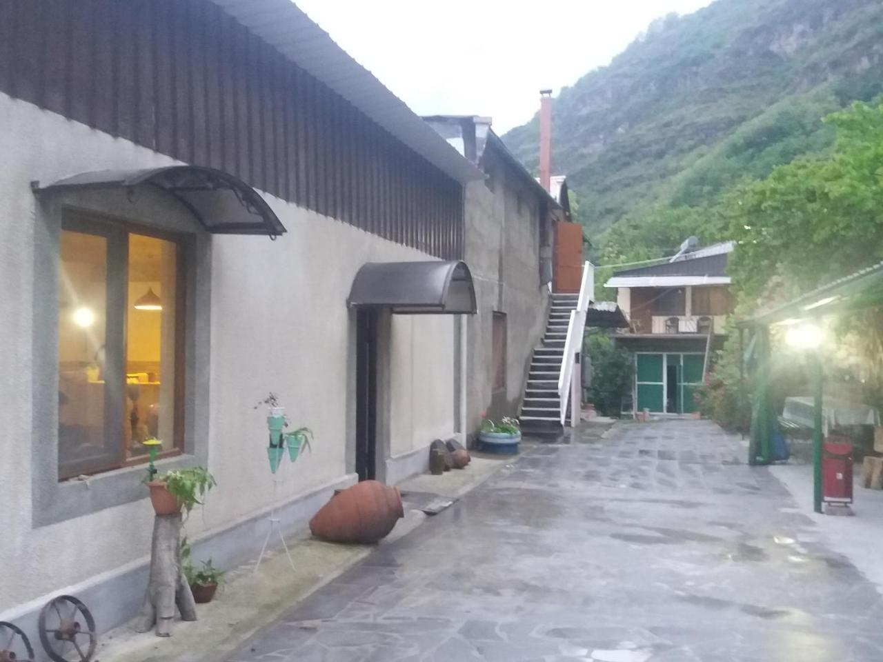 Iris B&B In Debed Canyon Alaverdi Eksteriør bilde